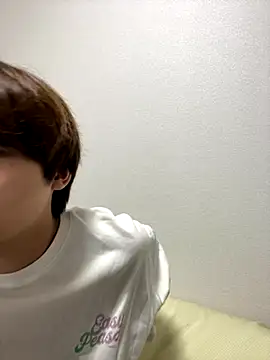 Snapshot of nagi_112 chatting on October 22, 1:33 pm nagi 112 online show from October 22, 1:33 pm