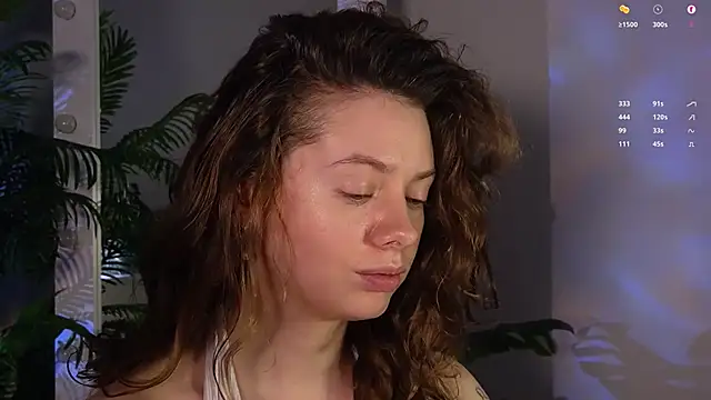 MelodySinclair online show from December 15, 1:37 pm