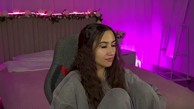 RebeckaThornton online show from November 20, 5:56 pm