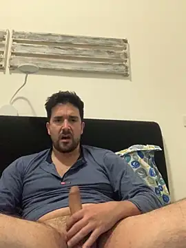 Snapshot of ReDiBastoni90 chatting on May 7, 11:10 pm ReDiBastoni90 online show from May 7, 11:10 pm