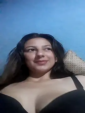 Snapshot of Naomy-daviis chatting on October 21, 3:51 am Naomy-daviis online show from October 21, 3:51 am