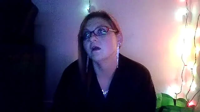 Snapshot of CloudyCockTeaser chatting on February 14, 10:01 am CloudyCockTeaser online show from February 14, 10:01 am