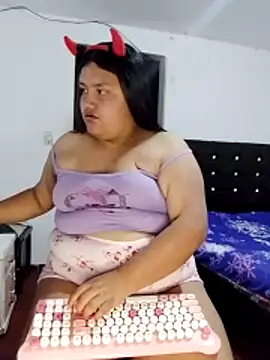 natt-bigass online show from November 21, 3:05 am