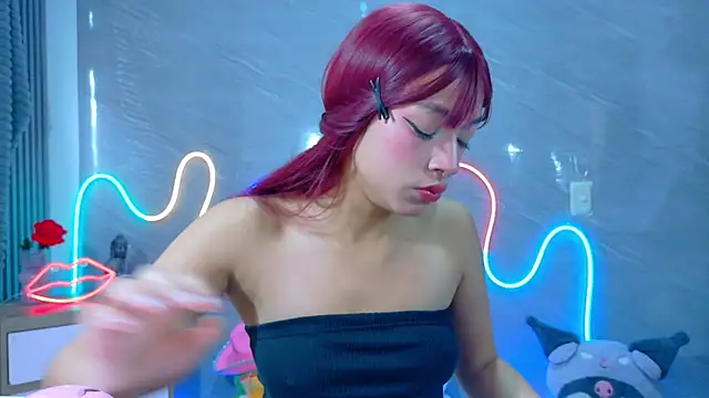 Snapshot of Naaomi_cute chatting on January 15, 12:43 pm Naaomi cute online show from January 15, 12:43 pm