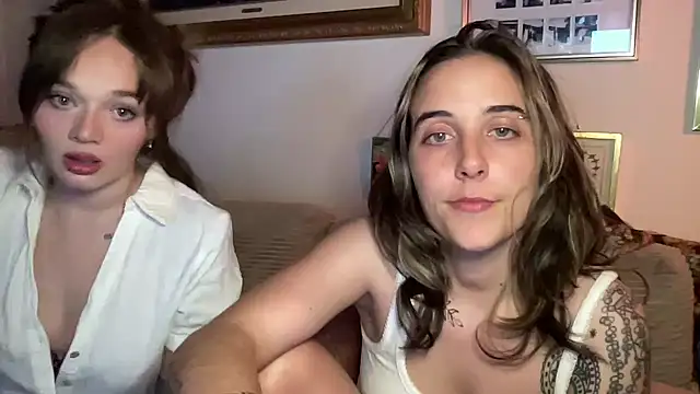 lill daddysgirl online show from March 24, 5:34 am