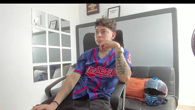 Sky Wild online show from November 6, 8:32 pm