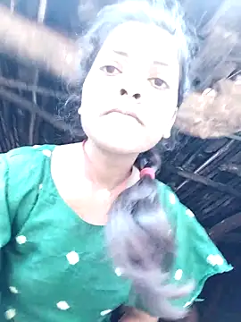 Snapshot of Anju_cutt chatting on October 18, 2:25 am Anju cutt online show from October 18, 2:25 am