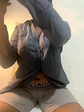 lulu jasmine online show from October 16, 8:04 am