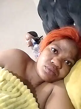 CaramelBoootie online show from November 7, 1:27 am