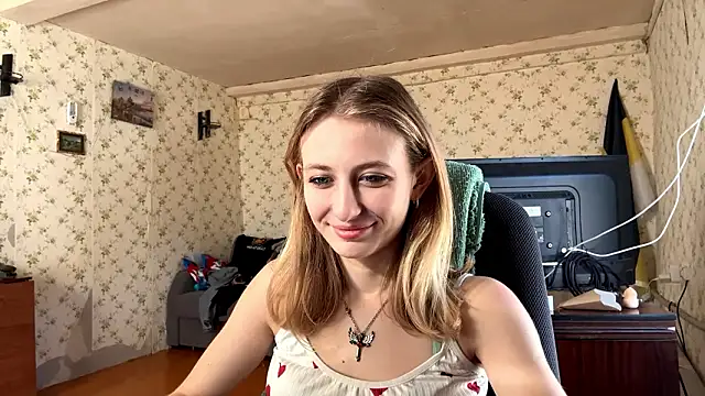 Snapshot of AmeliLia chatting on March 20, 11:48 am AmeliLia online show from March 20, 11:48 am
