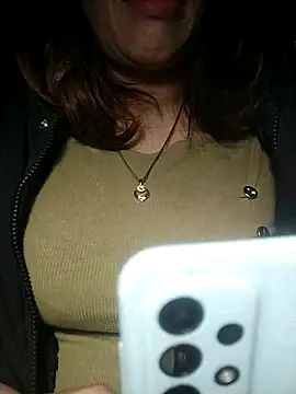 YiyinLy online show from November 29, 8:56 pm