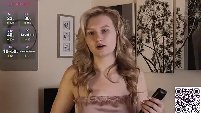 Shirley Davis online show from December 22, 6:27 pm