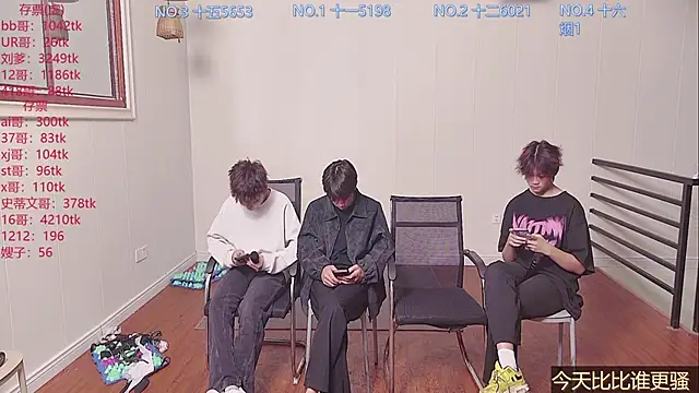 Snapshot of hyboys chatting on October 21, 10:27 am hyboys online show from October 21, 10:27 am