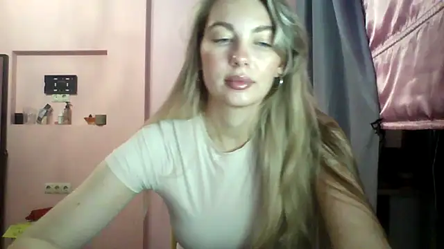 Snapshot of Sygream chatting on October 20, 12:16 pm Sygream online show from October 20, 12:16 pm