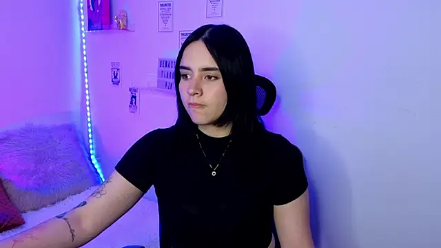 Emily Lindey online show from March 9, 5:33 am