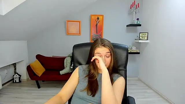 AnneWilsonn online show from January 13, 1:16 pm