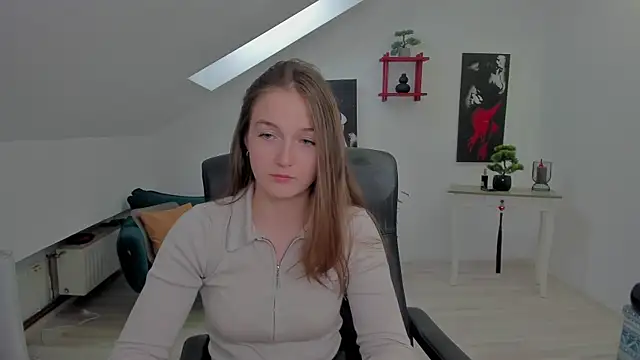 Snapshot of AnneWilsonn chatting on May 13, 8:44 am AnneWilsonn online show from May 13, 8:44 am