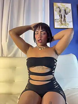 NovaFoxx online show from April 10, 6:12 pm