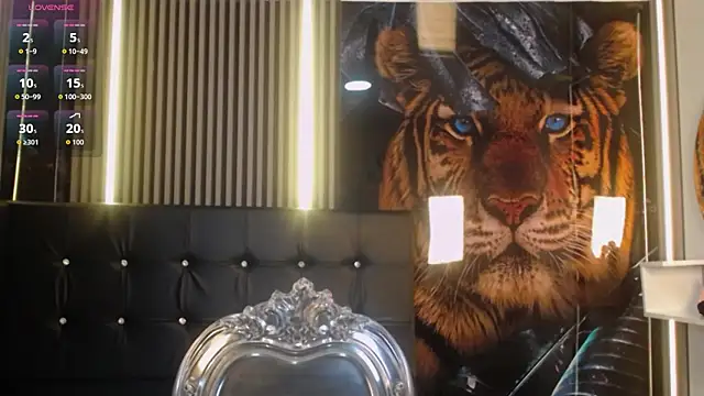 Snapshot of _Pamelamilf chatting on January 17, 5:05 pm Pamelamilf online show from January 17, 5:05 pm