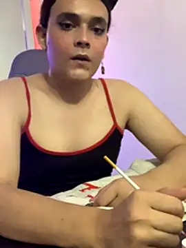 La-Gatiita-trans online show from November 14, 1:59 am