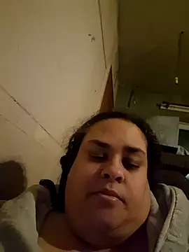 BigBusty VoluptuousMilfX online show from November 18, 8:35 pm