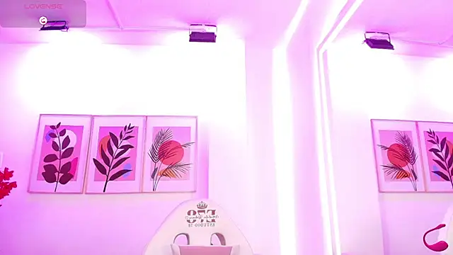 Elisce cloudd online show from October 23, 12:37 pm