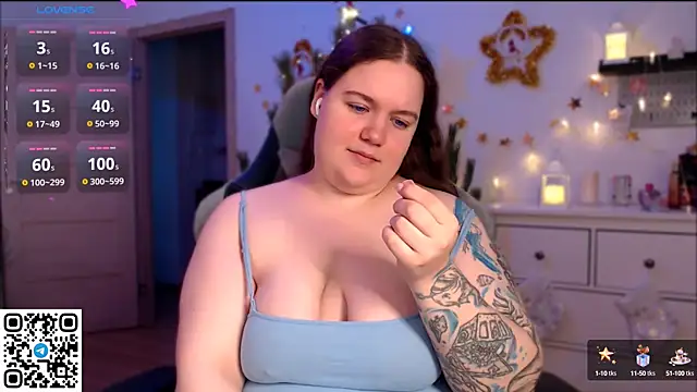 SummerTina online show from December 14, 8:02 am