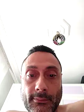 koruhkn online show from April 1, 1:41 pm