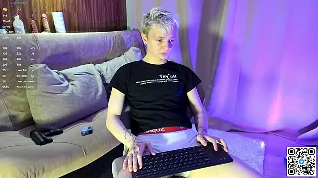 Logan mett online show from March 28, 5:12 pm