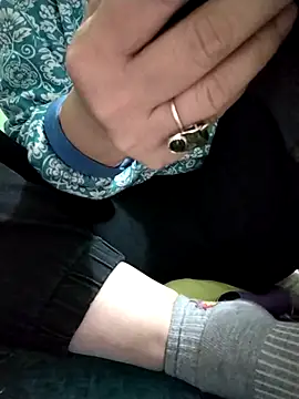 Snapshot of Amanda-_ena- chatting on November 4, 4:44 am Amanda- ena- online show from November 4, 4:44 am