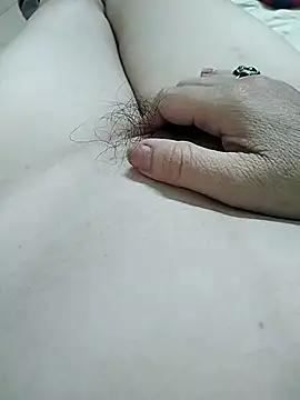 Snapshot of Amanda-_ena- chatting on December 17, 3:45 am Amanda- ena- online show from December 17, 3:45 am