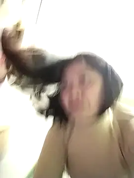 Snapshot of Amanda-_ena- chatting on January 15, 8:19 am Amanda- ena- online show from January 15, 8:19 am