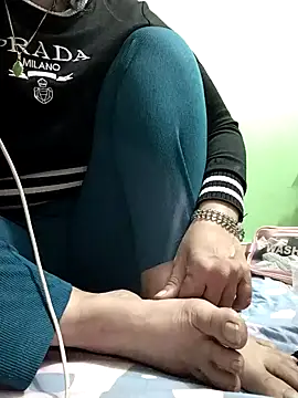 Snapshot of Amanda-_ena- chatting on February 24, 4:10 am Amanda- ena- online show from February 24, 4:10 am