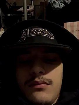 CarmeloA online show from December 5, 10:46 am