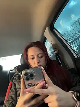 Zoe fire online show from November 26, 12:39 pm