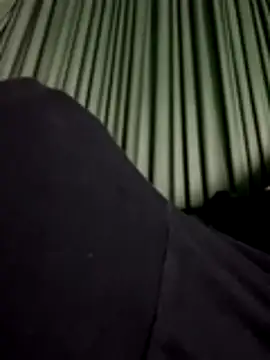 Snapshot of boy130304 chatting on November 4, 9:08 am boy130304 online show from November 4, 9:08 am