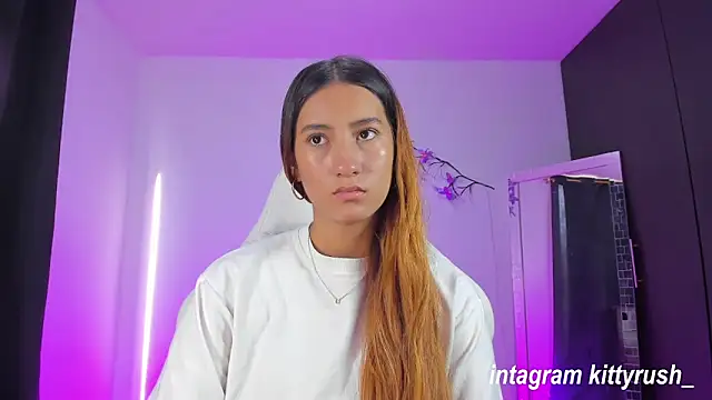 kittyrush  online show from February 12, 9:21 pm