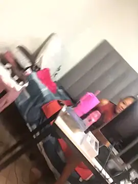 Bubbles156 online show from February 25, 10:08 pm