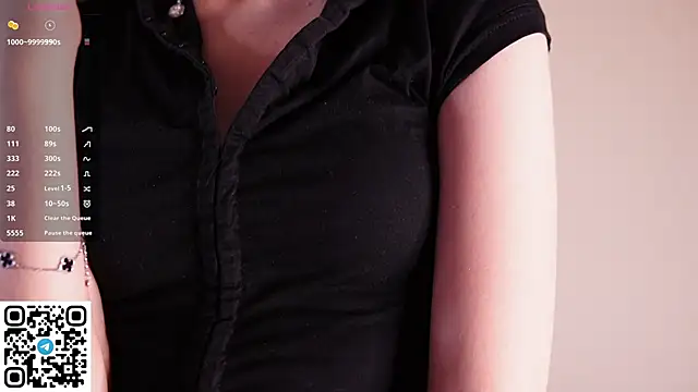 Snapshot of Erosyne chatting on June 26, 5:06 pm Erosyne online show from June 26, 5:06 pm