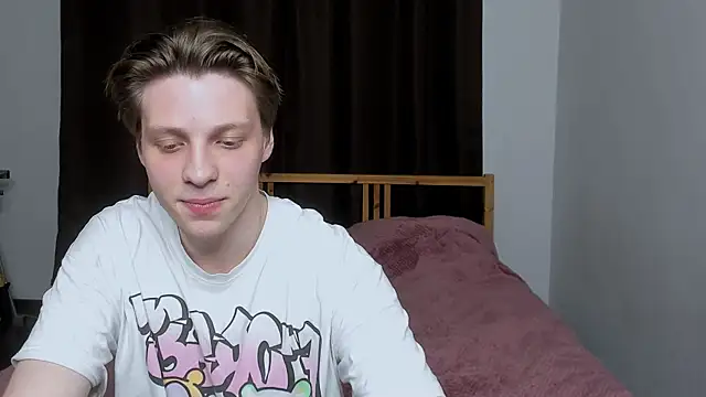 Blossomandbee online show from November 4, 10:20 pm