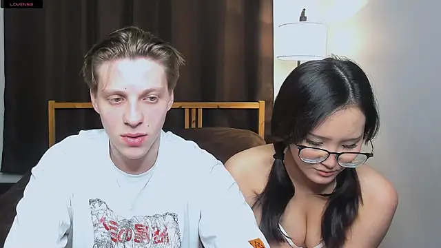 Blossomandbee online show from December 3, 12:07 am