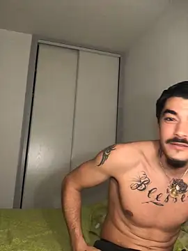 Camillafaro64 online show from October 19, 9:48 pm