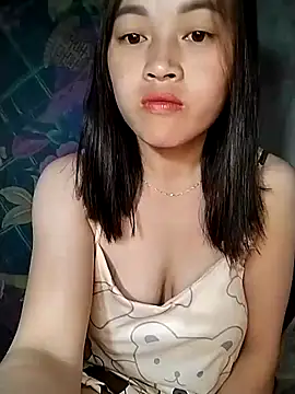 Snapshot of Hani-i chatting on April 30, 9:41 pm Hani-i online show from April 30, 9:41 pm