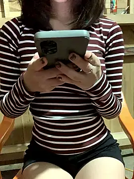 Snapshot of Katy68 chatting on January 14, 5:29 pm Katy68 online show from January 14, 5:29 pm