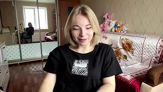 HoppedArea online show from November 6, 8:48 am