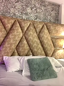 SsexCouplee online show from November 20, 5:01 pm