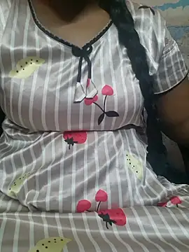 Snapshot of tamil-reena chatting on October 18, 4:15 am tamil-reena online show from October 18, 4:15 am