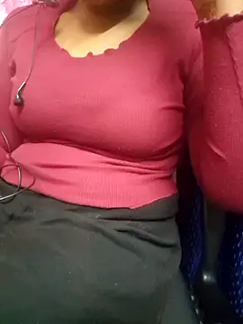 Snapshot of tamil-reena chatting on October 19, 7:25 pm tamil-reena online show from October 19, 7:25 pm