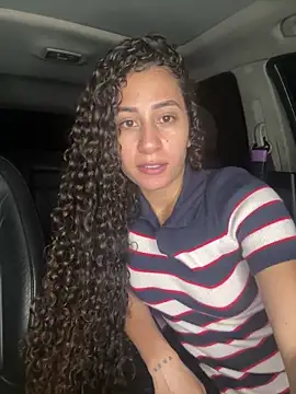 fernanda317 online show from March 25, 9:43 pm