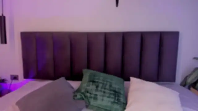 AilanaCortes online show from April 12, 12:21 pm